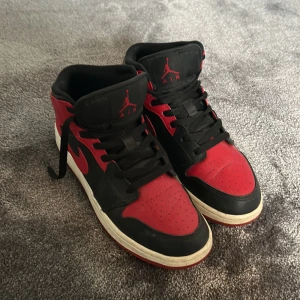 Jordans - Äkta, använda några gånger