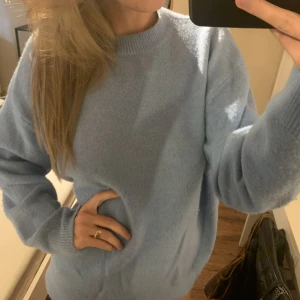 Tröja från zara - Blå stickad tröja från zara💗