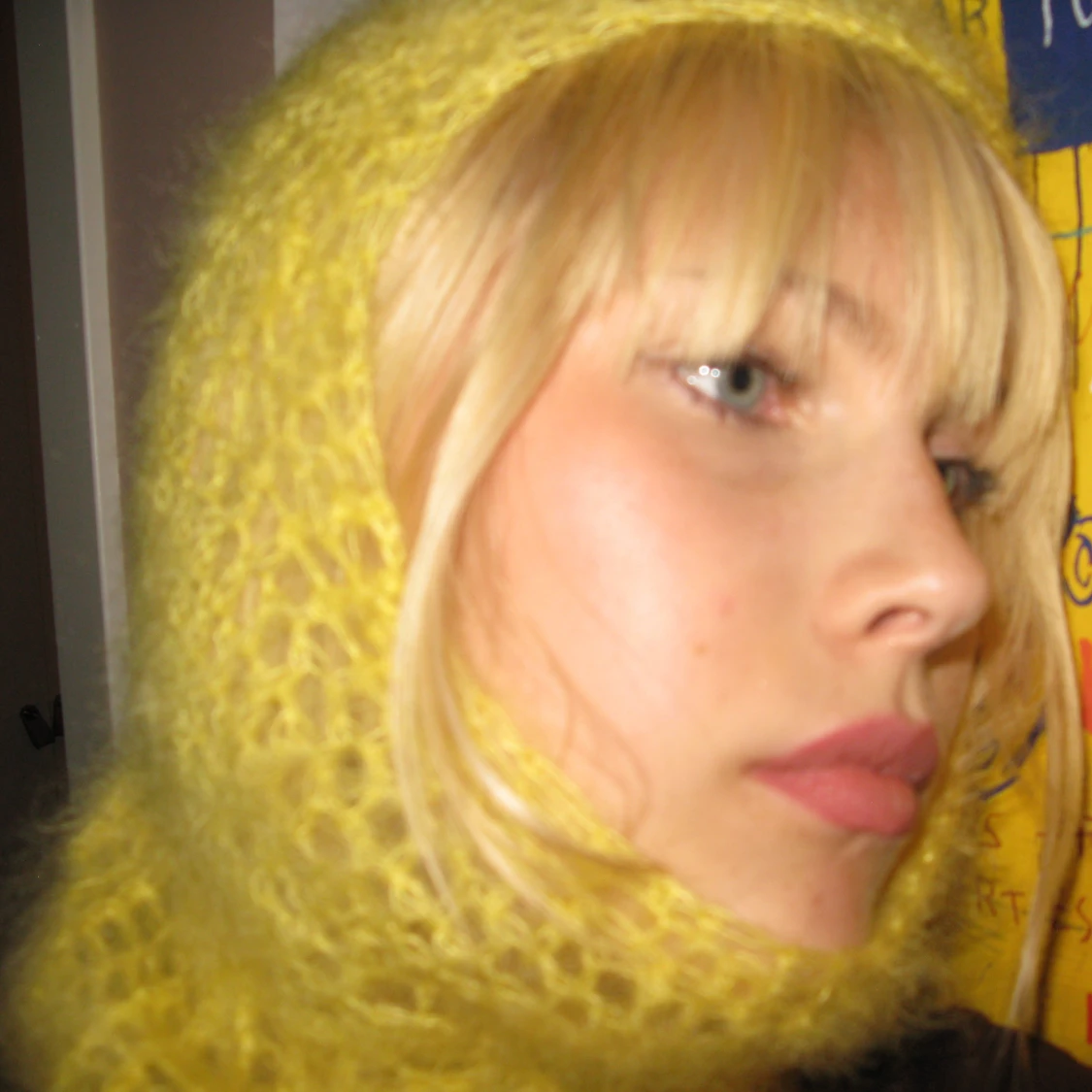 Virkad balaklava i mohairgarn💛 - 90