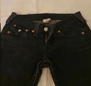 Lågmidjade jeans  - Säljer dessa! Inga defekter! Skriv till mig om ni har frågor💕