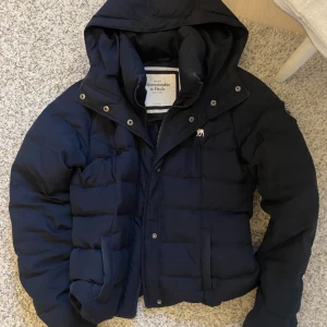 Abercombie & Fitch - Höstjacka! Pris kan diskuteras 🫶 