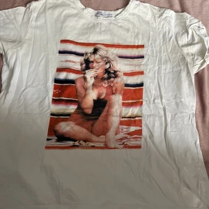 T shirt - Snygg tshirt i storlek L