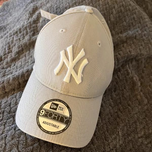 New Era keps - Grå new era keps