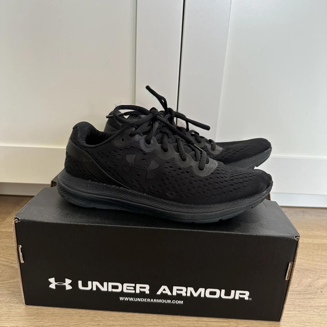 Under Armour skor