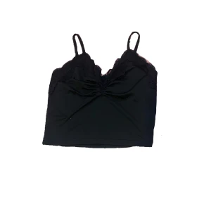 Svart linne - En ganska tunn linne perfekt för sommaren!