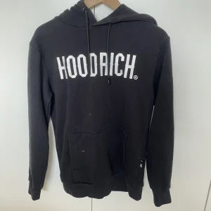 Hoodrich Hoodie - Hoodrich hoodie i bra skick!😍strlk Xs Passar S 