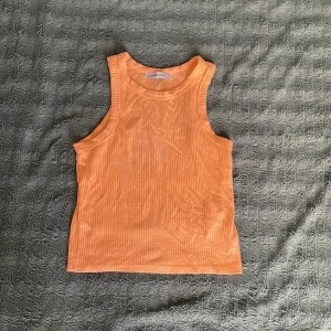 Orange linne - Ok skick.