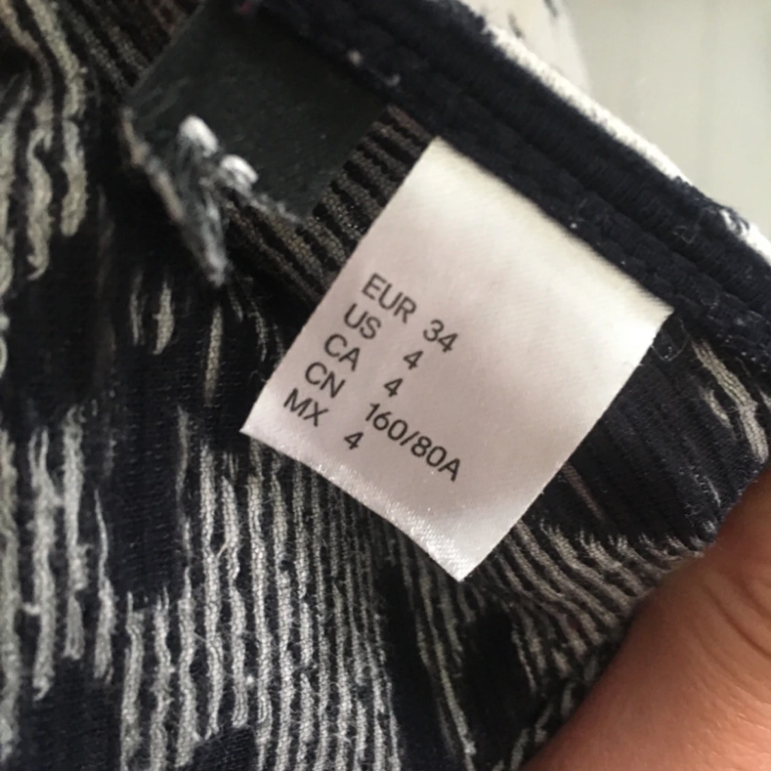 Blommig klänning  - 91