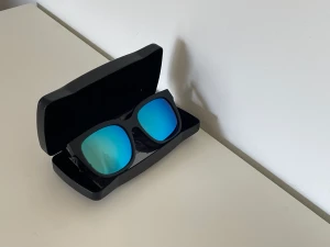 Gentle monster sunglasses solglasögon  - Mycket bra skick  Finns låda  