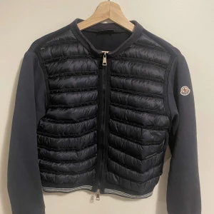 Moncler  - Moncler jacka. Storlek 1. 