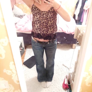 Leopardlinne - Tyvärr för litet