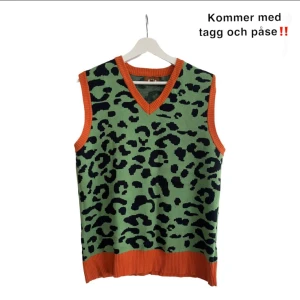 Golf wang väst  - Köpt i new york, inte sliten.