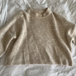 Stickad tröja - Superfin stickad tröja från H&M