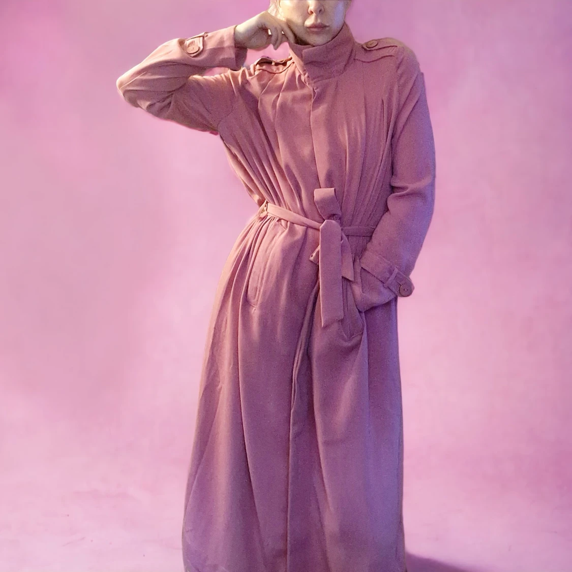 Underbar rosa höstkappa / kappa / trenchcoat