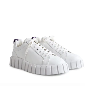 Eytys odessa - Säljer mina eytys eftersom att de ej satt bra på mig! Skick 8/10. Skriv för fler bilder💗