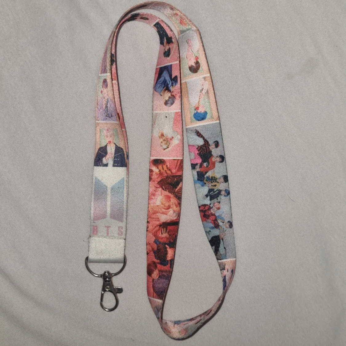 Bts nyckelband  - 90