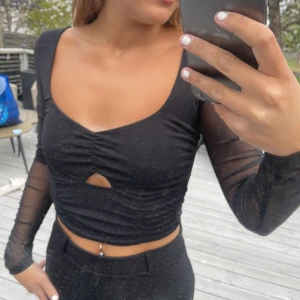 Chiquelle topp - säljer en oanvänd topp från Chiquelle i storlek M. ordinarie pris 399kr. säljer för 150kr🫶🏻