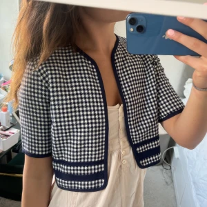 Sommrig bolero!  - Så snygg och sommrig bolero/kofta!