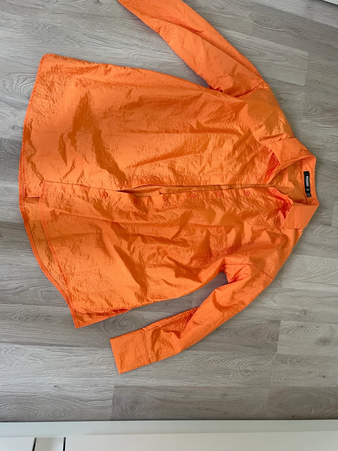 Oversized orange skjorta, ny