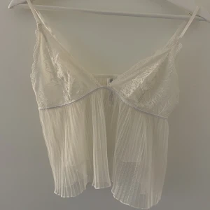 Nattlinne eller festlinne - Super super super vackert linne 