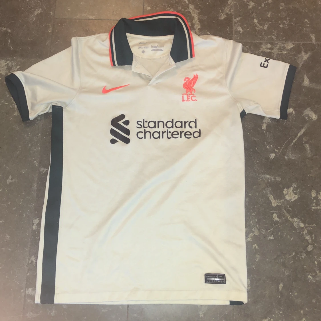 Liverpool borta 21/22 - 91