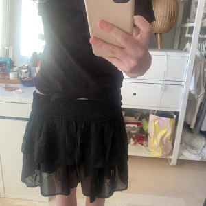 kjol - populär volangkjol från kappahl perfekt till sommaren💞