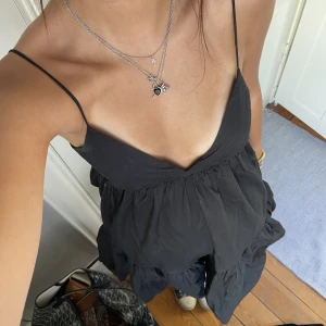 Zara klänning  - Så fin modell! Passar S också 