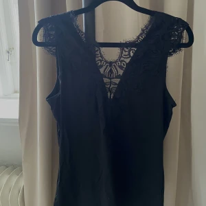 spets linne - aldrig använd