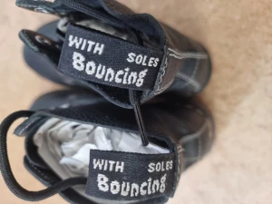 DR MARTENS  - Använd 1 gång Strl:40 Nypris:2000