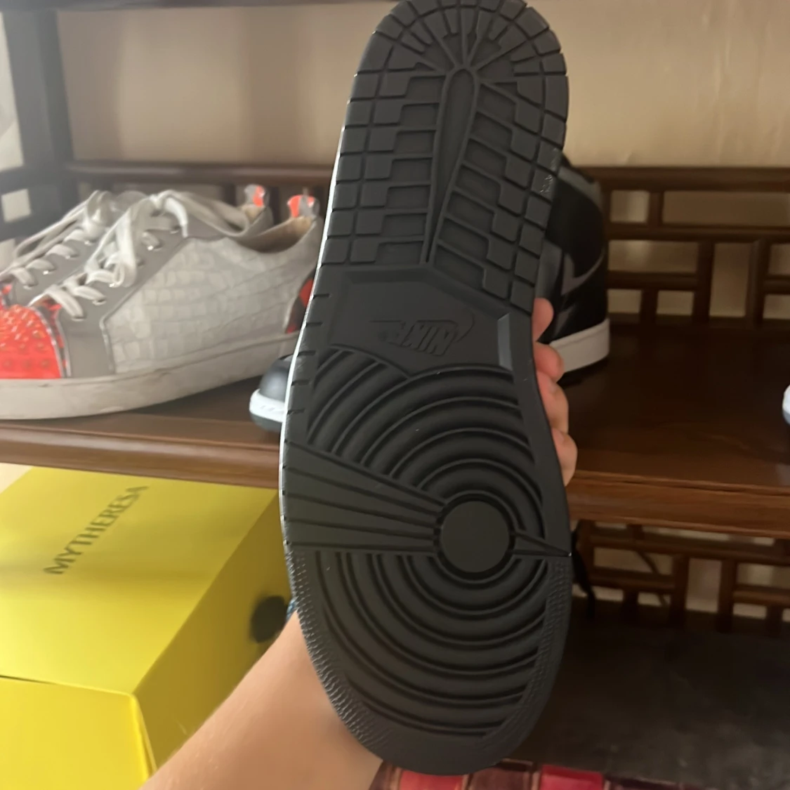 Air Jordan 1 Shadows - 90