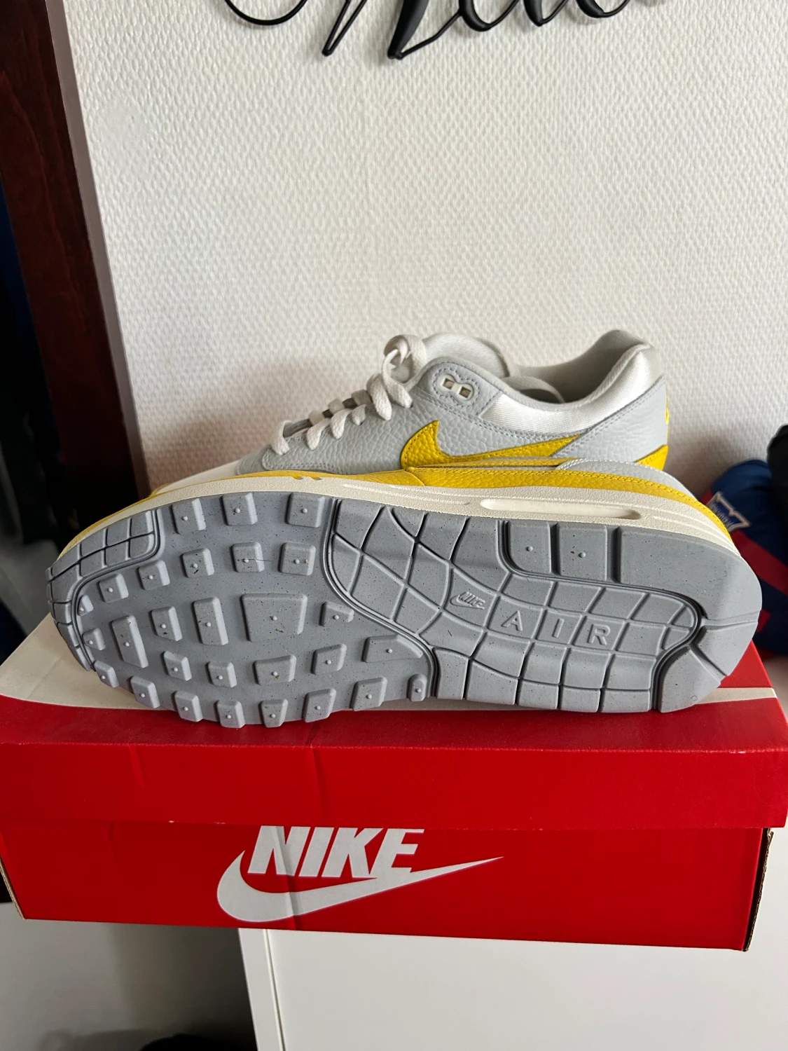 Air max 1 yellow team  - 90