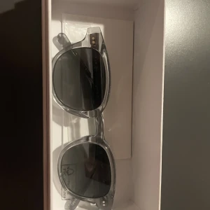 Chimi 01  - Riktigt snygga chimis till sommaren. Knappt använda max 2 gånger