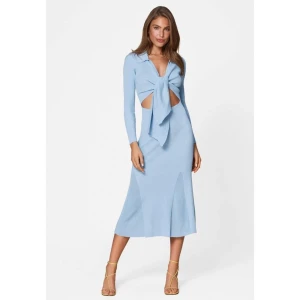 Adoore riviera Knit dress Blue 38 - Denna fina klänning har använts mycket få gånger, är i fint skick, superskön och superfin. Slutsåld på hemsidan!🩵