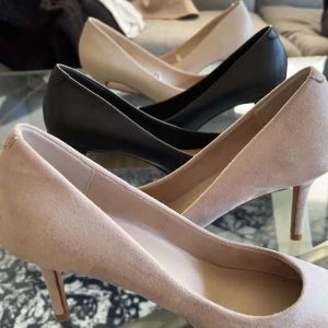 Klackarskor - Köpt för 400st aldrig använda.             150 kr st