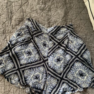shorts  - shorts från h&m, fint skick ❤️
