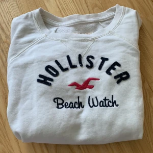 Hollister - Hoodie storlek s