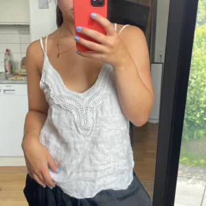 Söt sommar topp från zara ❤️‍🩹🙌🏼 - Säljer min söta zara topp som jag köpte för 249 säljer för 150 ❤️‍🔥