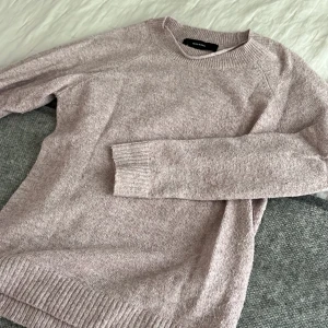 Stickad tröja - Säljer denna skit sköna stickade tröjan! 