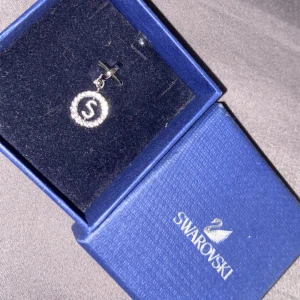 Swarovski halsband  - Silver swarovski halsband 