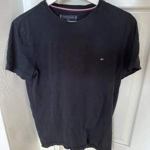 Tommy hilfiger t-shirt. Storlek M