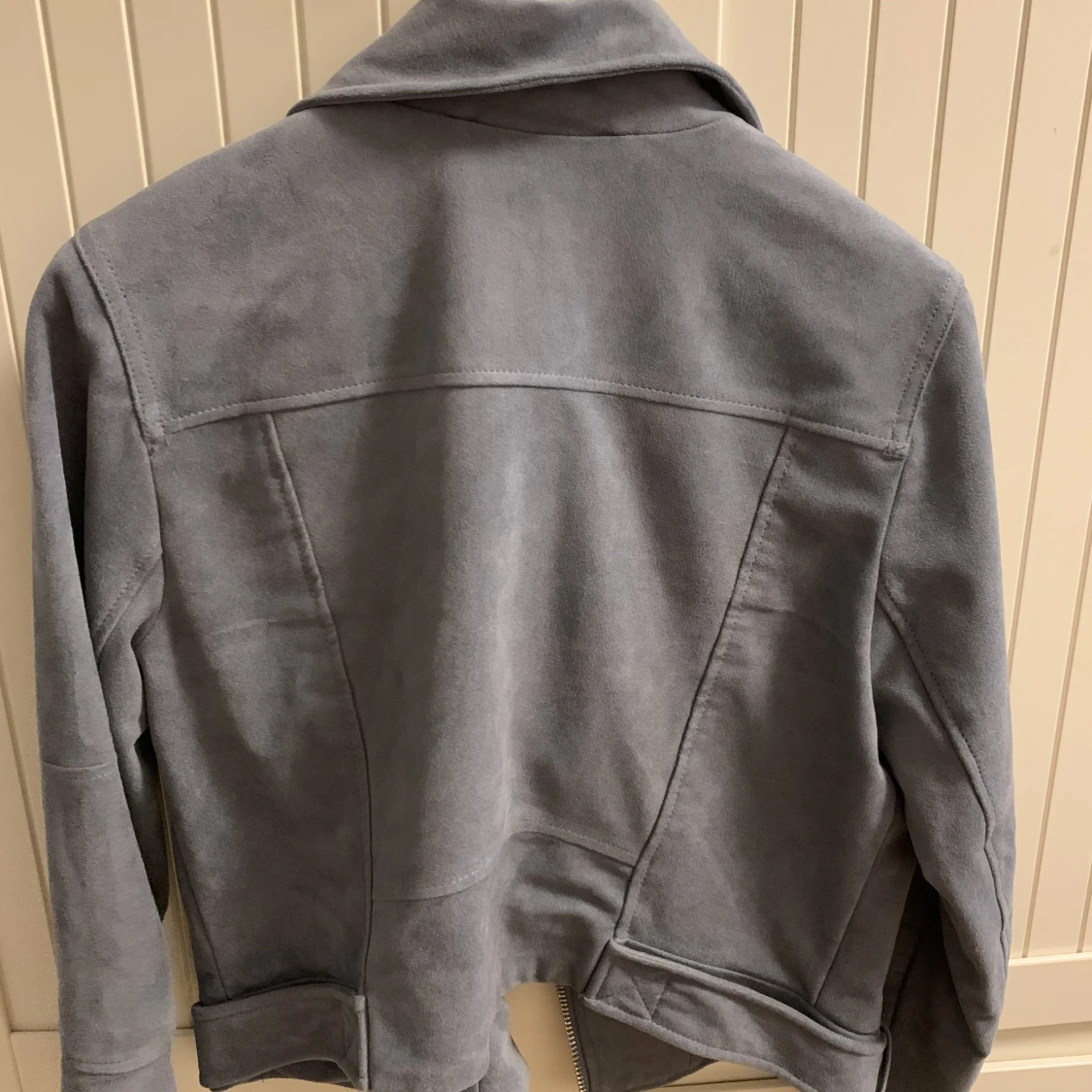 Ljusblå jacka  - 91