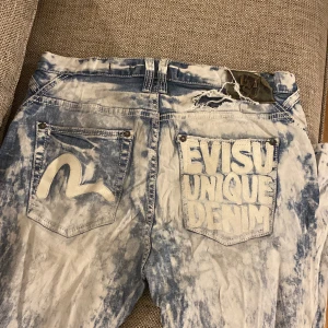 evisu jeans - storlek 36