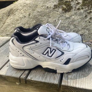 New balance 452 - köpta från zalando.   nypris 1100     