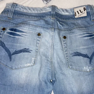 Vila jeans - Säljer dessa fina jeansen från vila i storlek 30/32💕