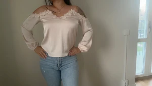 Satin topp - Topp ifrån Gina tricot i nyskick 