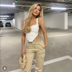 Zara Denim Corset Top - Aldrig använd! Skriv om du har några frågor 🥰💛