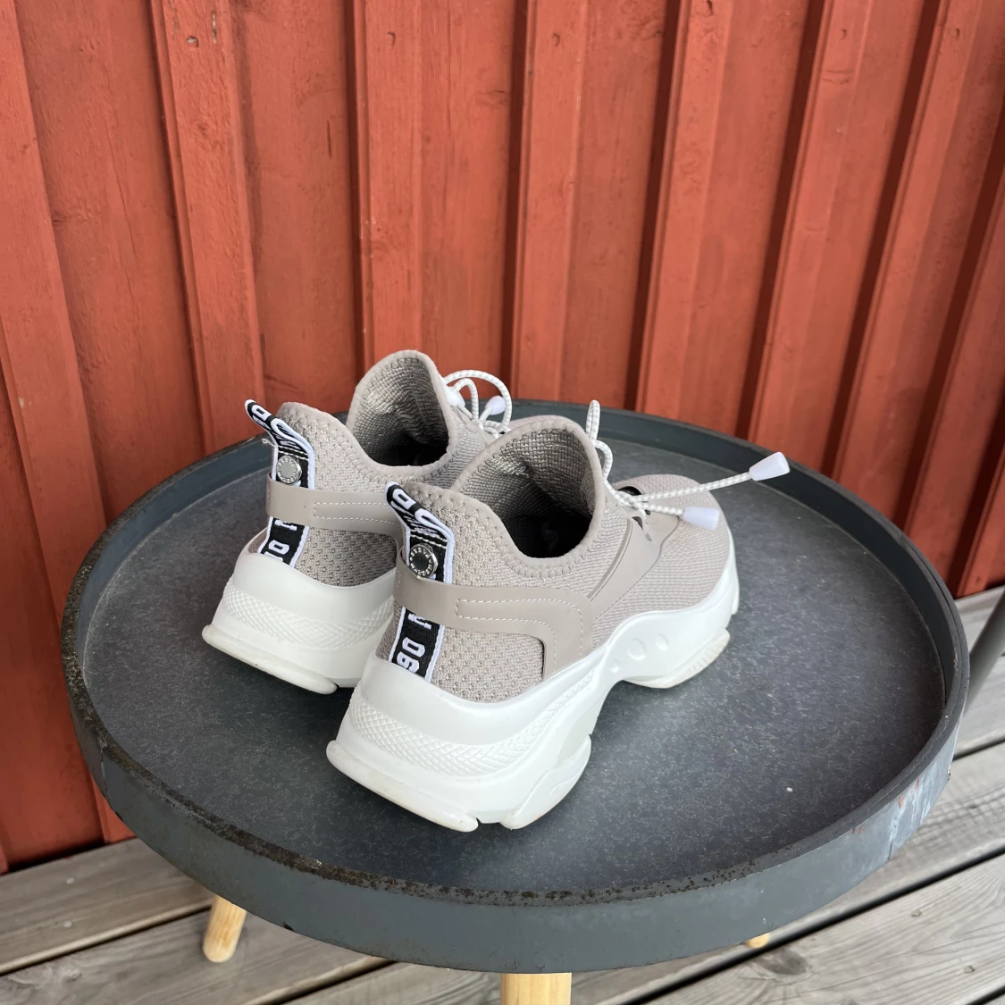 Steve madden sneakers  - 90