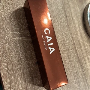 Caia liquid bronzer  - Helt ny oöppnad liquid bronzer från Caia. Färgen cape town.
