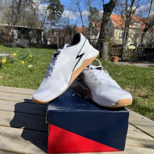 Reebok skor (Buda) - Helt oanvända  Storlek 45 