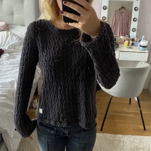 Super söt oddmolly tröja💗 - Jag säljer denna söta tröja från Odd Molly, jätte snygg passform!!❤️storleken är 1 som motsvarar S